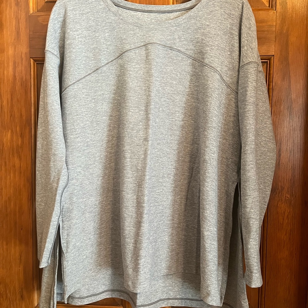 lululemon athletica Gray Long Sleeve Top